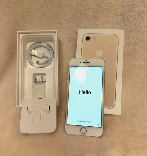 Iphone 32g gold in - in, box
