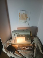 Vintage 1970’s Singer Sewing