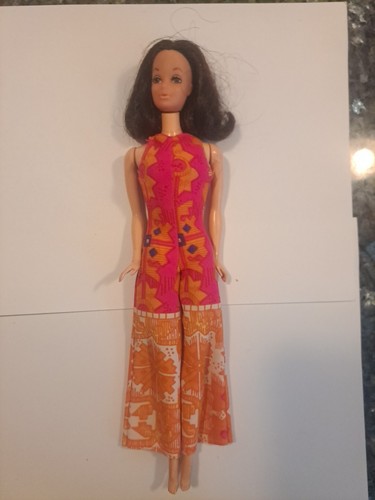 Barbie walk lively steffie - barbie,