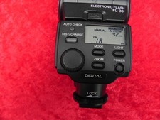 Flash elettronico Olympus