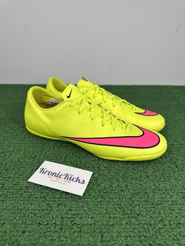 Taglia nike mercurial - -,