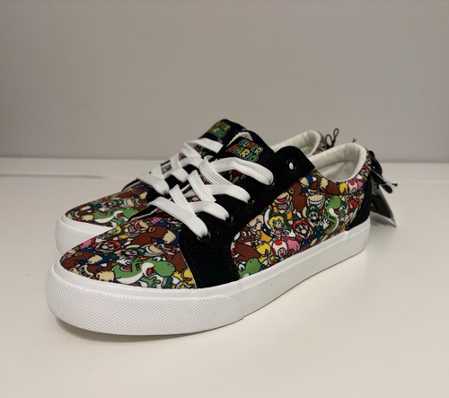 Scarpe basse stringate