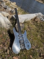 Headless guitar - headless,