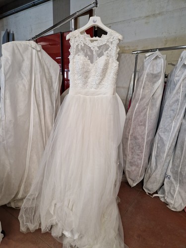 Stock abiti sposa e - di, da