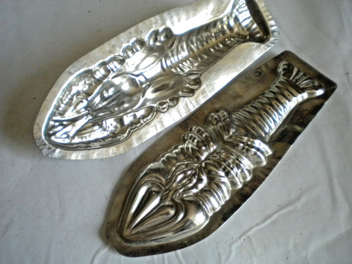 Vintage chocolate mould - vintage,