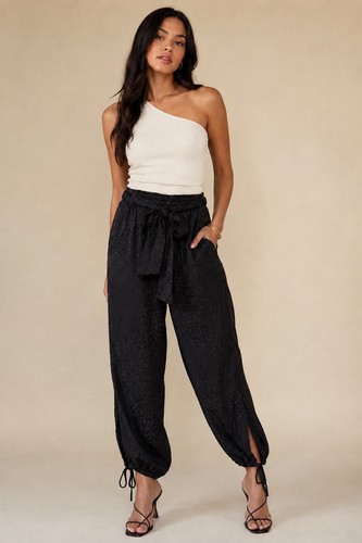 Pantaloni neri nuovi - , con
