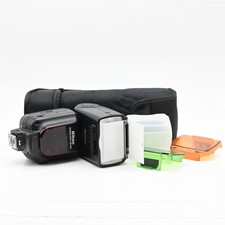 Nikon SB-900 Speedlight Flash