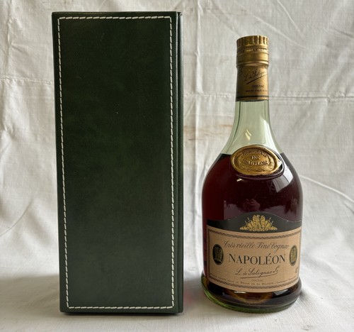 Bouteilles cognac napoléon - de,