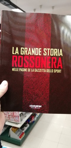Grande storia rosso nera - storia,