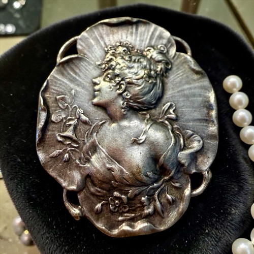 Antica spilla placcata - antica, argento