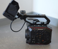 Panasonic AU-EVA1 EVEF-Mount Cinema Camera - EVA1 - 163 hours with accessories