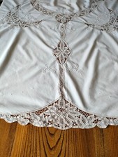 Tovaglia Rotonda Ricamata