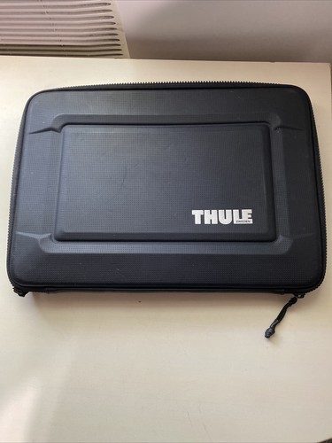 Thule gauntlet macbook pro - thule,