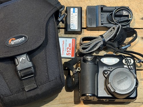 Nikon coolpix 5000 - nikon,
