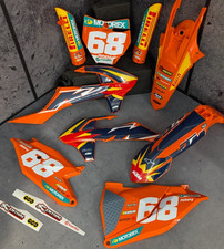Plastiche + Grafica KTM 2016