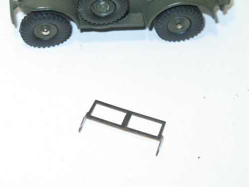 R36 dinky toys pare - r36,, brise