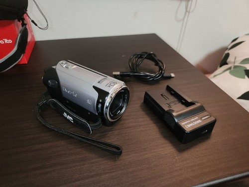 Jvc everio e239 full hd - jvc, gz-e239-s