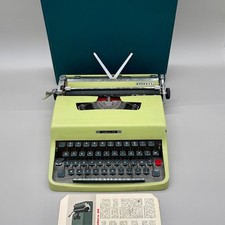 Olivetti Lettera 32 verde lime