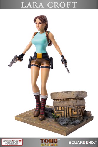 Statua tomb raider lara croft - raider,