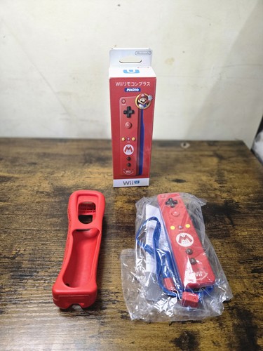 Nintendo wii controller mario - nintendo,