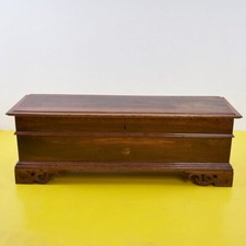 cassapanca antica in legno