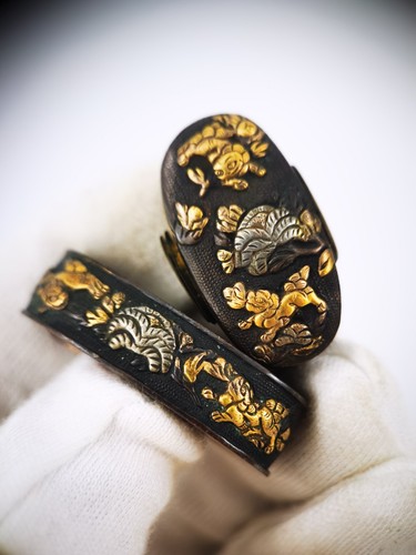 Cane leone giapponese - , peonia