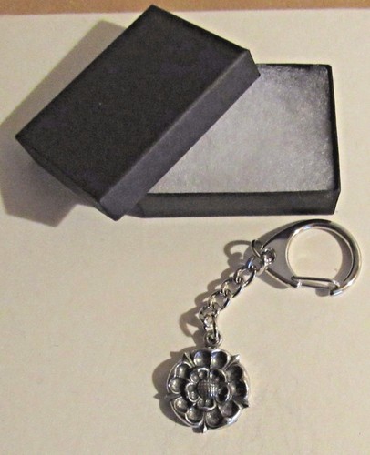 Keyring pewter tudor rose - tudor,