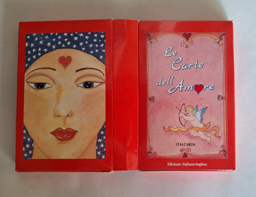 The cards love carte - of, le