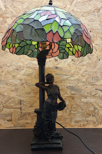 Comodino stile tiffany lampada - stile,