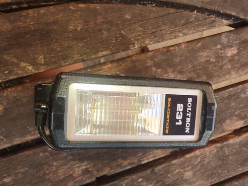 Flash vintage stato solido - stato,