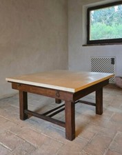 mobile basso da tè in legno con pianale in marmo con intarsi 