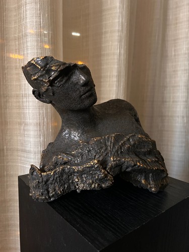 Frangar non flectar scultura - frangar,
