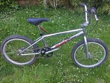 Mid School BMX SE Racing Dirt