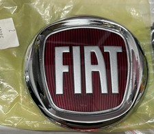 LOGO STEMMA POSTERIORE ROSSO DIAMETRO 95MM FIAT PANDA GRANDE PUNTO FIAT 500