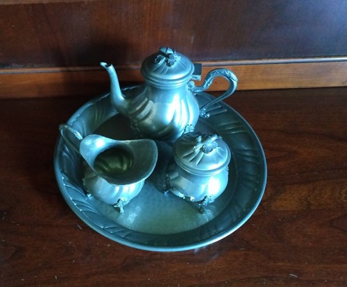 Vendo oggetti peltro - vendo,