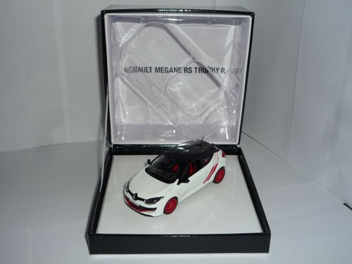 Renault megane trophy r - 3,