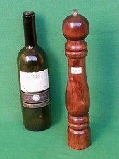 MACININO PER IL PEPE IN LEGNO