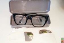 occhiali di sicurezza per lavorazione vetro!!