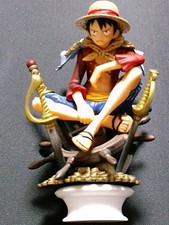 Chess Piece Collection R One