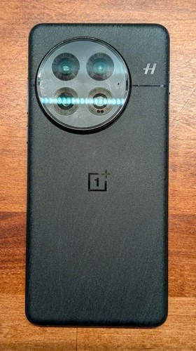 Oneplus 12gb ram 256gb - 13,