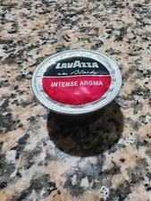 capsule lavazza in black
