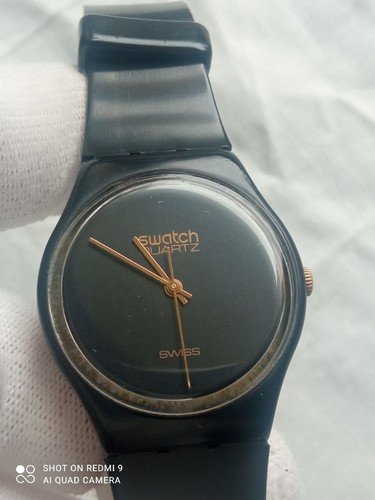 Swatch black magic - black,