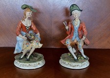 Due Capodimonte  In Porcellana Originali E In Perfette Condizioni.