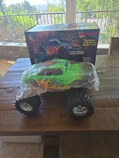 Monster Truck Traxxas Emaxx