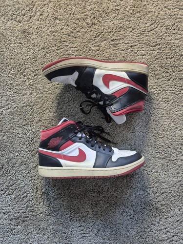 Nike air jordan mid - 1,