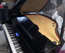 Roland KR-1070 Digital