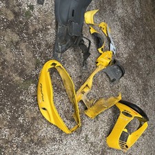 Lotto Di Carene Malaguti F15 Firefox Gialle 