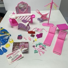 Lotto accessori mobili Barbie