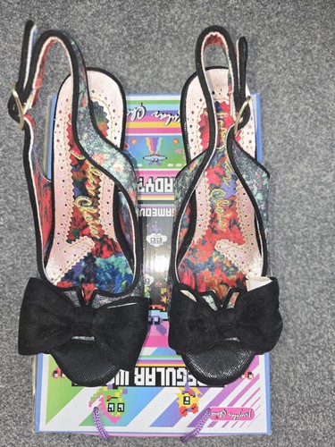 Scarpe con tacco medio