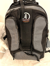 Zaino per fotografo professionale usato ma integro in tutte le sue parti. 